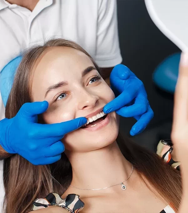 Элайнеры для зубов: выравнивание с умом и по доступной цене